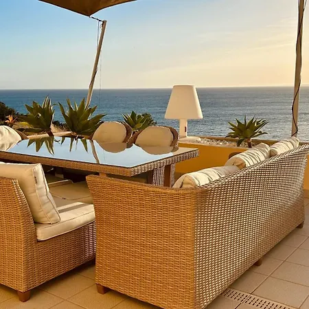 Apartmán Frente Mar Em Vale Centeanes - Moderno E Confortavel